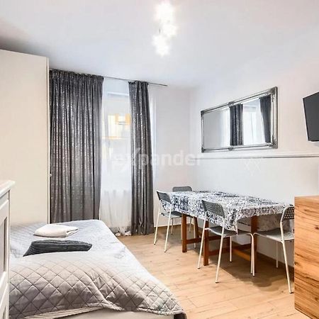 Luksusowy Gaj Apartament By Apartamenty Na Dni Wroclaw Bagian luar foto