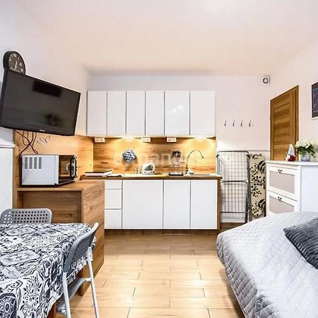 Luksusowy Gaj Apartament By Apartamenty Na Dni Wroclaw Bagian luar foto